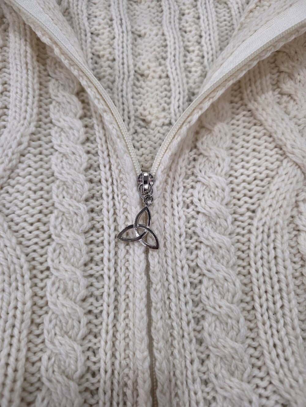 Aran Crafts Ireland 100% Merino Wool Full Zip Cable Knit Cardigan Sweater - Picture 5 of 8